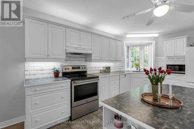 28550649/24-saunders-avenue/long-sault/south-stormont/ontario/K0C1P0_12
