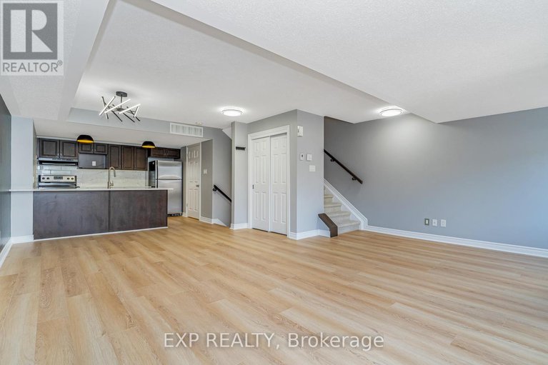 28815920/b-261-titanium-private/convent-glen-north/ottawa/ontario/K1C0A5_6