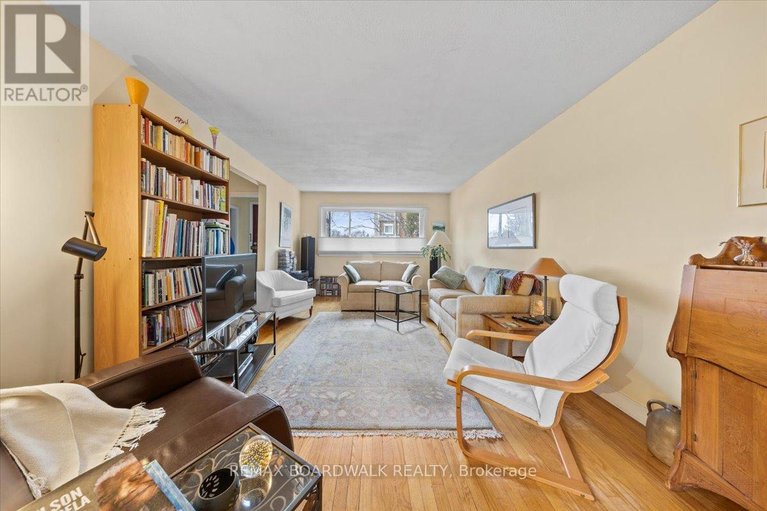 29467725/151-riverdale-avenue/old-ottawa-southrideau-gardens/ottawa/ontario/K1S1R1_27
