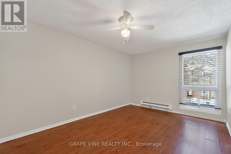 29419641/38-2939-fairlea-crescent/heron-gateindustrial-park/ottawa/ontario/K1V9A5_22