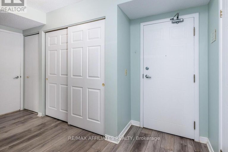 29059313/137-848-seyton-drive/westcliffe-estates/ottawa/ontario/K2H9G6_5