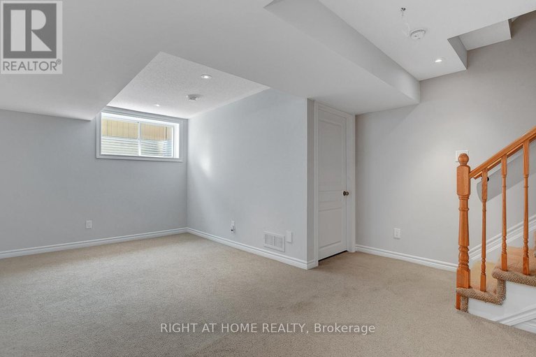 28703560/510-summerhill-street/riverside-southgloucester-glen/ottawa/ontario/K4M0B4_41
