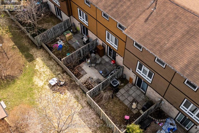 29651249/42-1758-trappist-lane/convent-glen-south/ottawa/ontario/K1C1X8_44