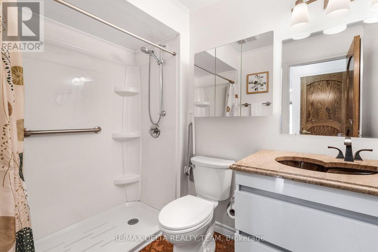 29221824/108-1765-cabaret-lane/fallingbrookpineridge/ottawa/ontario/K4A2H3_12