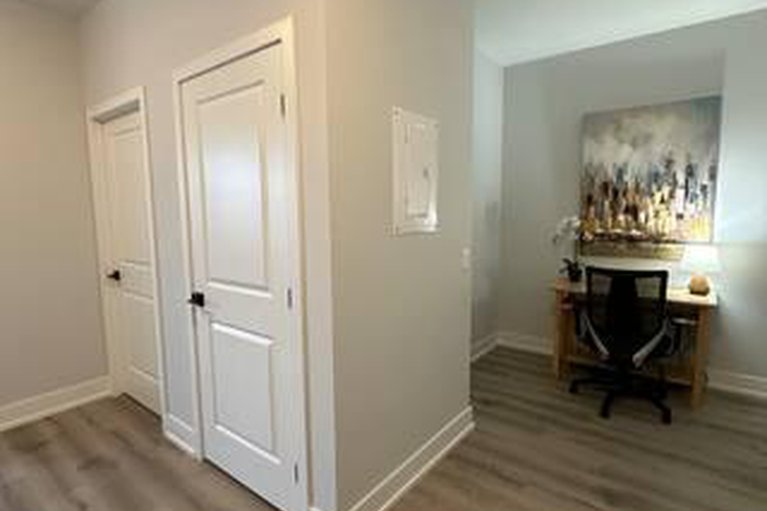 28573382/110-1350-hemlock-road/cfb-rockcliffe-and-area/ottawa/ontario/K1K4E4_4