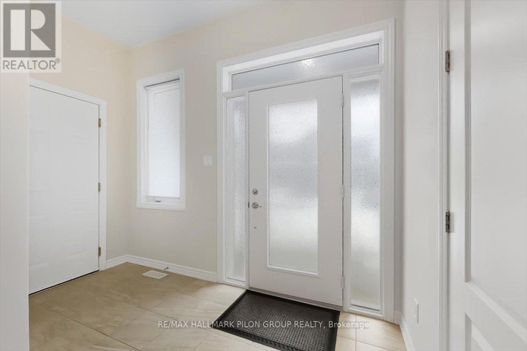 29249710/504-loury-row/orleans-village/ottawa/ontario/K1W0M5_7