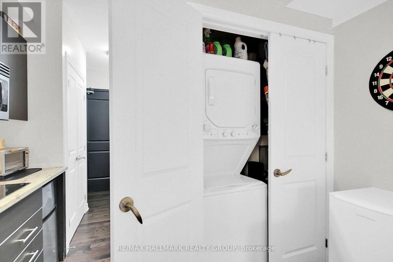 28092683/205-429-kent-street/ottawa-centre/ottawa/ontario/K2P1B5_21