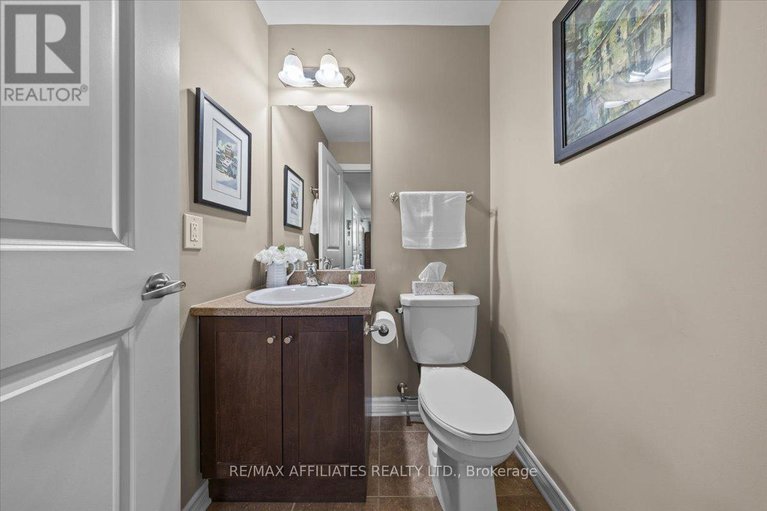 28366144/3-30-prestige-circle/chatelaine-village/ottawa/ontario/K4A0W9_16