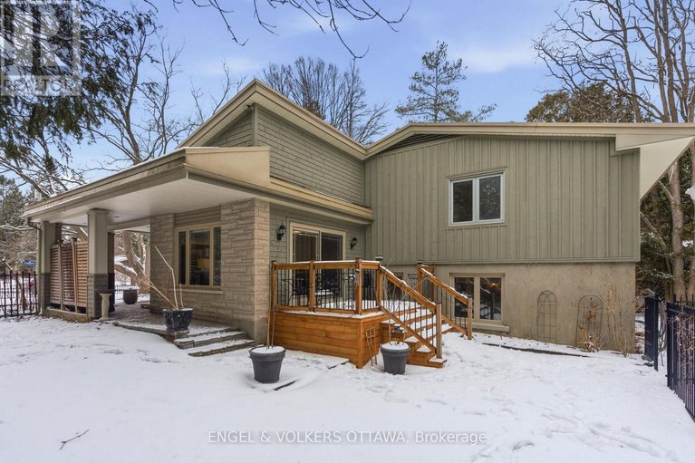 29611922/3-hazelwood-way/manotick-long-island-nicholls-island/ottawa/ontario/K2C3H1_31