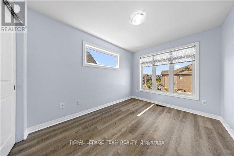 29145358/333-tulum-crescent/emerald-meadowstrailwest/ottawa/ontario/K2S0V9_29