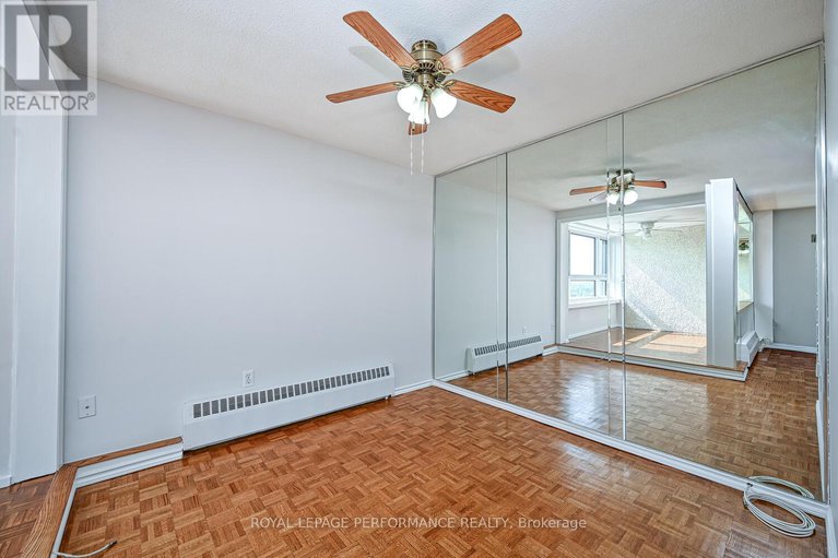 28889215/607-1356-meadowlands-drive-e/borden-farmstewart-farmcarleton-heightsparkwood-hills/ottawa/ontario/K2E6K6_10