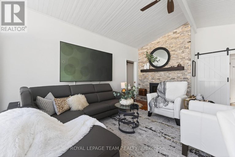 29408262/128-grasshopper-point-road/drummond-n-elmsley-drummond-twp/drummondnorth-elmsley/ontario/K7H0J4_23