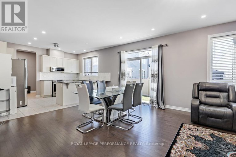 29049398/336-lamarche-avenue/orleans-village/ottawa/ontario/K1C1T1_13