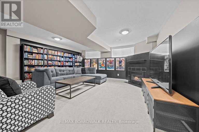 29434399/265-parkrose-private/chatelaine-village/ottawa/ontario/K4A0N8_48