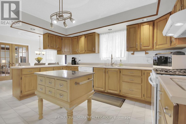 28746797/11-lamadeleine-boulevard/embrun/russell/ontario/K0A1W0_14