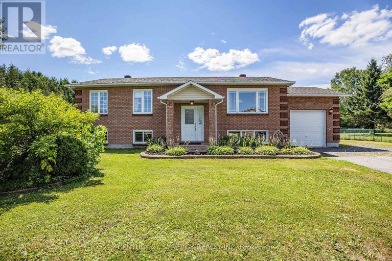 28648159/2938-gagne-road/clarencerockland-twp/clarence-rockland/ontario/K0A2A0_1