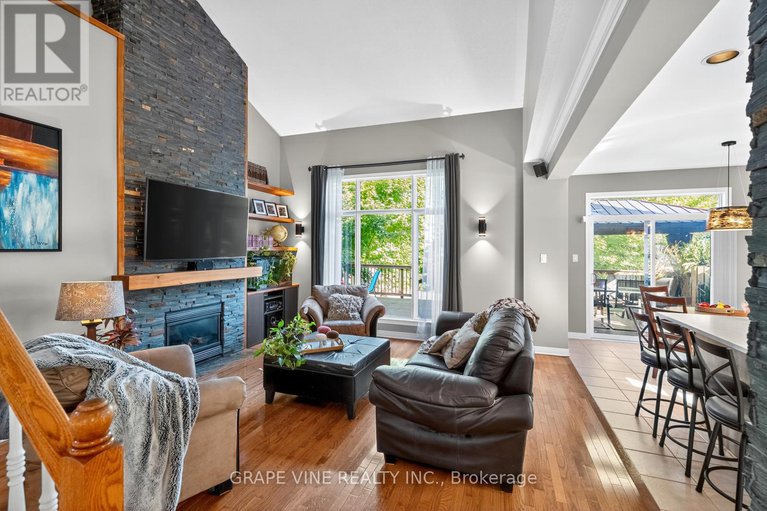 28879792/823-scala-avenue/notting-hillsummerside/ottawa/ontario/K4A4M2_14