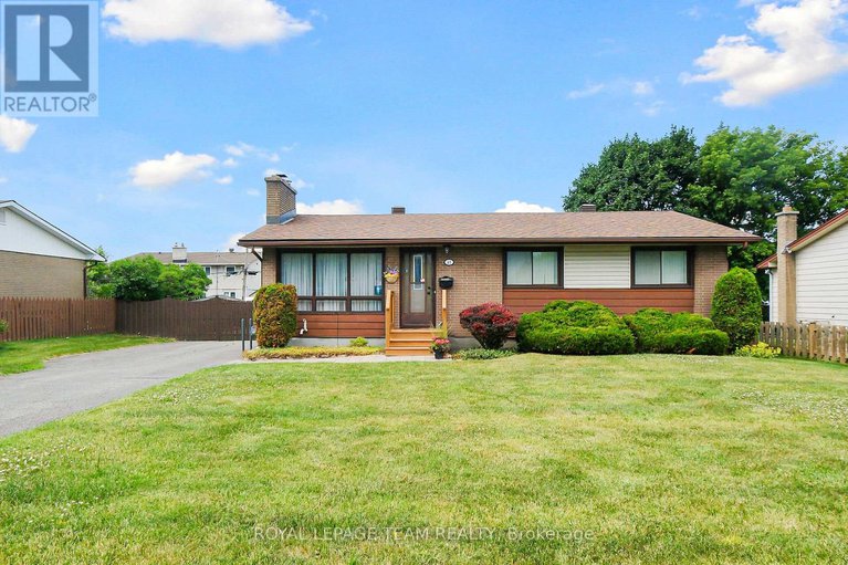 41 Viewmount Drive