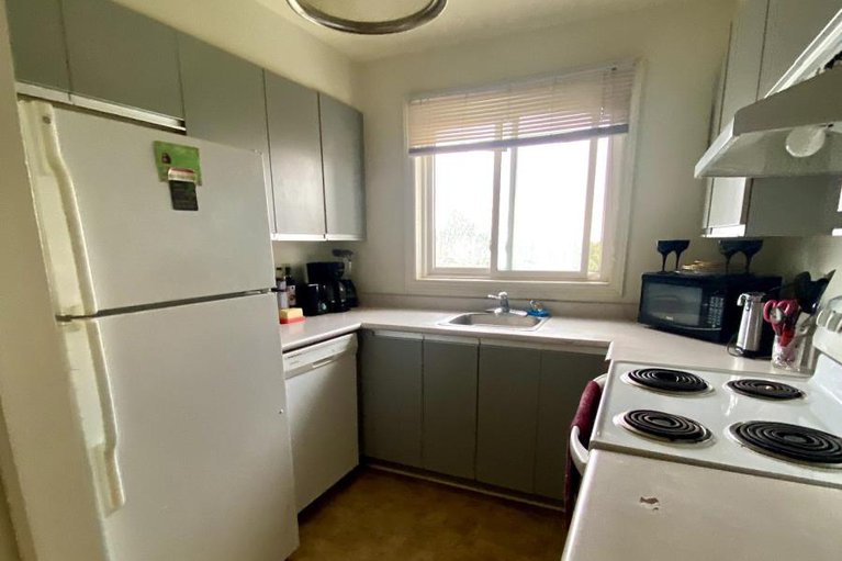 28221039/403-250-brittany-drive/viscount-alexander-park/ottawa/ontario/K1K4M1_20