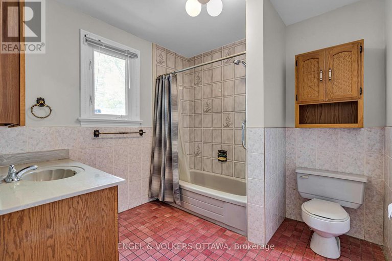 28581364/522-cambridge-street-s/west-centre-town/ottawa/ontario/K1S4J3_18