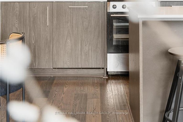 28377559/217-255-bay-street/ottawa-centre/ottawa/ontario/K1R0C5_22