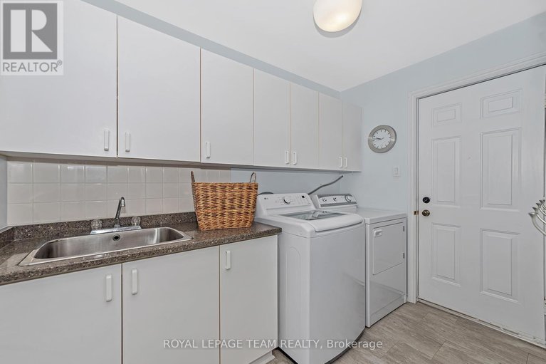 28507546/1536-sherruby-way/rural-kanata-central/ottawa/ontario/K2W1A9_21