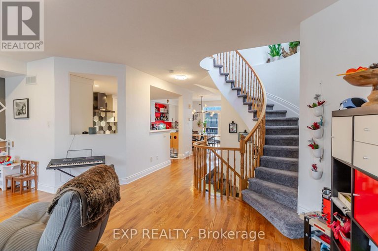 28562164/97-castle-glen-crescent/glencairnhazeldean/ottawa/ontario/K2L4G9_30