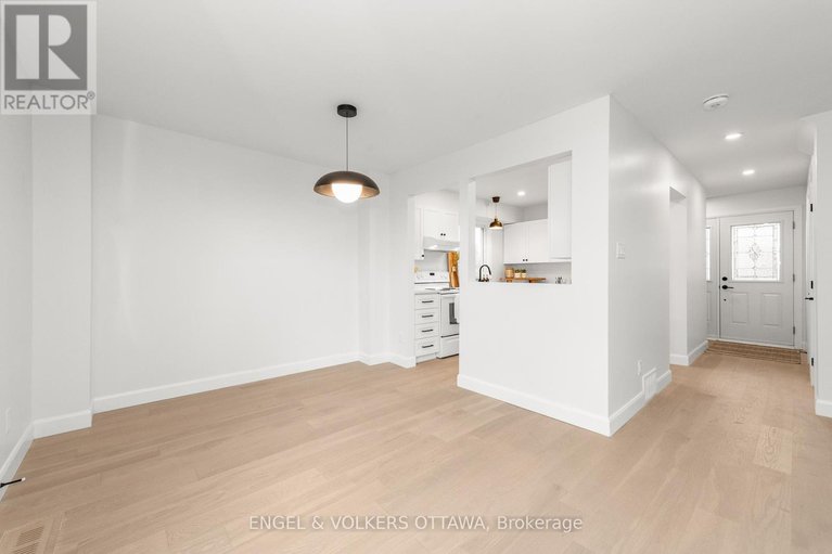 28965563/39-benlark-road/on-the-green/ottawa/ontario/K2J2L5_20