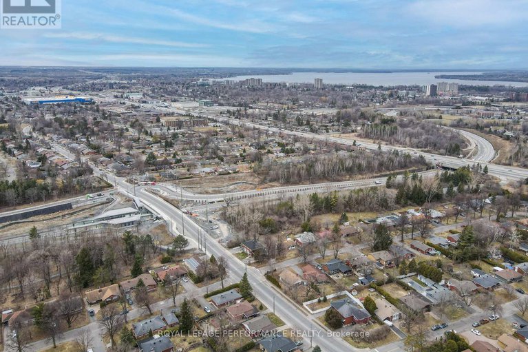 28179487/2247-miramichi-street/kenson-park/ottawa/ontario/K2C0Z1_48