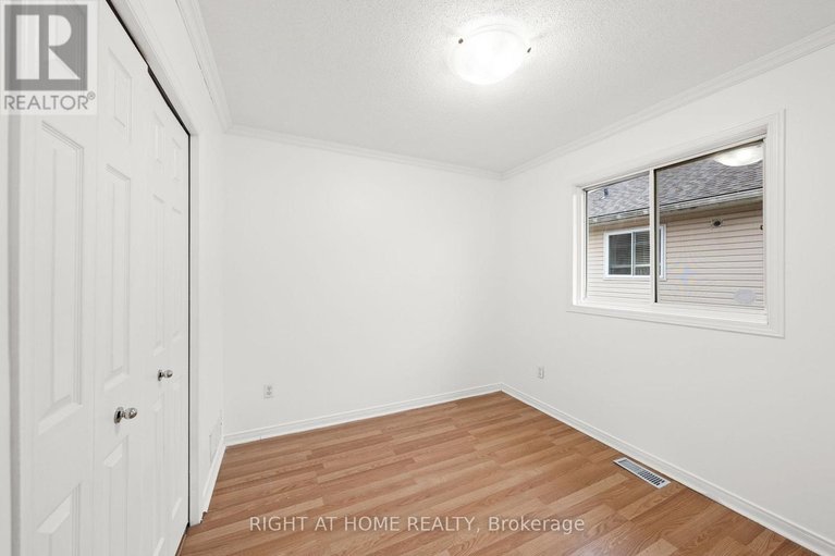 29607678/35-montana-way/longfields/ottawa/ontario/K2J4M2_26