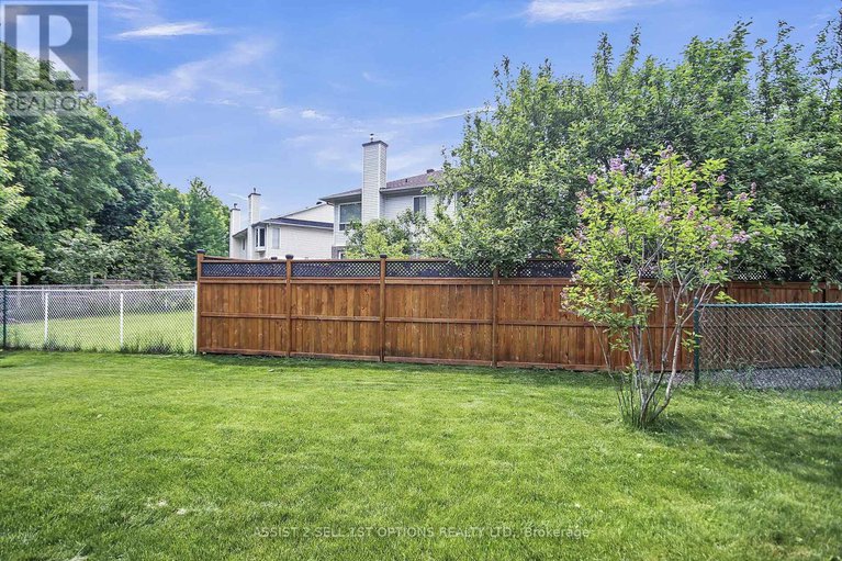 28432105/88-covington-place/centrepointe/ottawa/ontario/K2G6B6_28