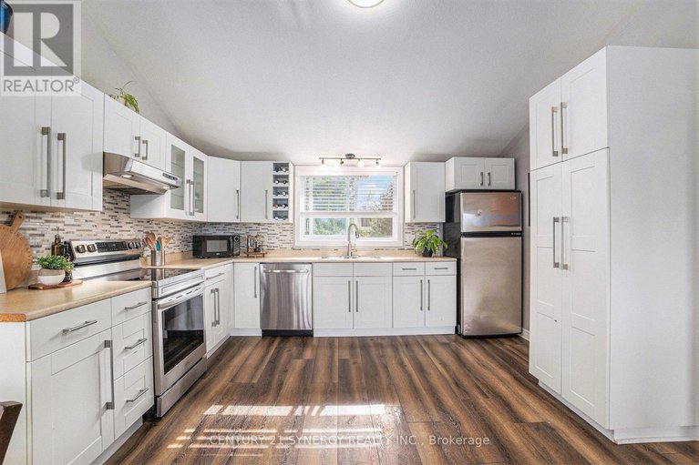 28833808/210-jodi-lane/drummondnorth-elmsley-north-elmsley-twp/drummondnorth-elmsley/ontario/K7H3C7_14
