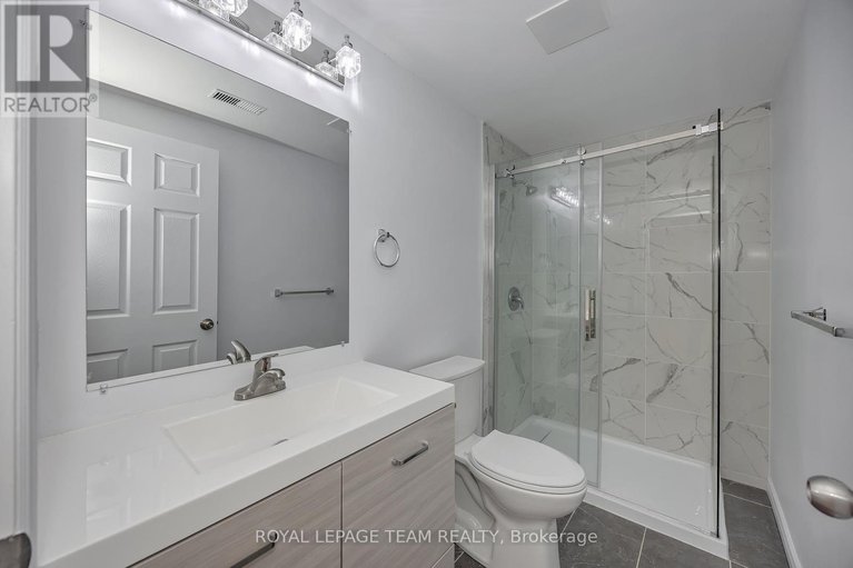 29577961/69-pinetrail-crescent/centrepointe/ottawa/ontario/K2G5B2_31