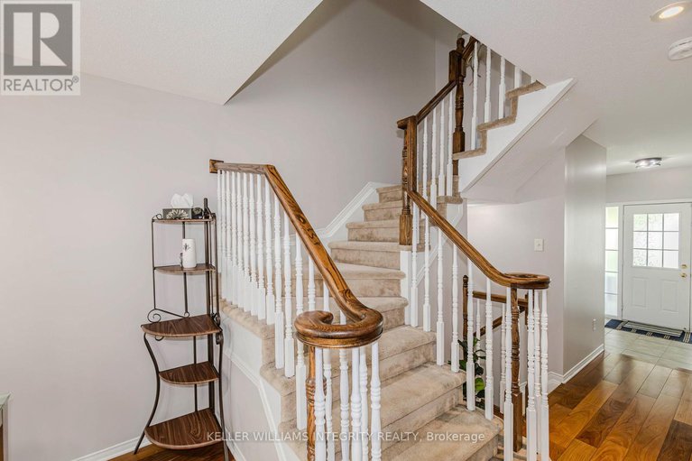 28477892/336-quetico-private/stonebridge/ottawa/ontario/K2J0E5_9