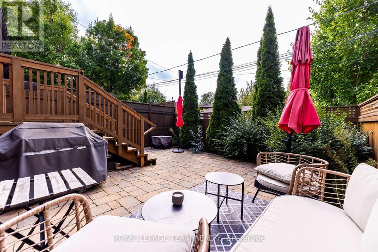28836024/204-ancaster-avenue/woodroffe/ottawa/ontario/K2B5B3_31