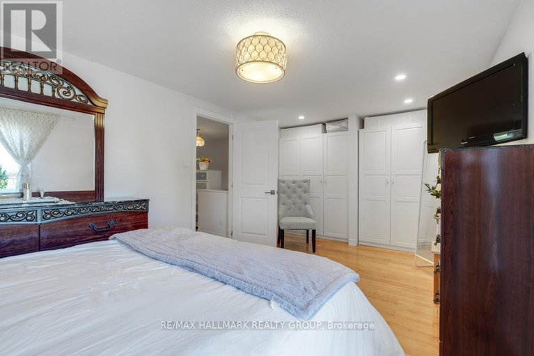 29048184/2534-southvale-crescent/sheffield-glenindustrial-park/ottawa/ontario/K1B5B4_23