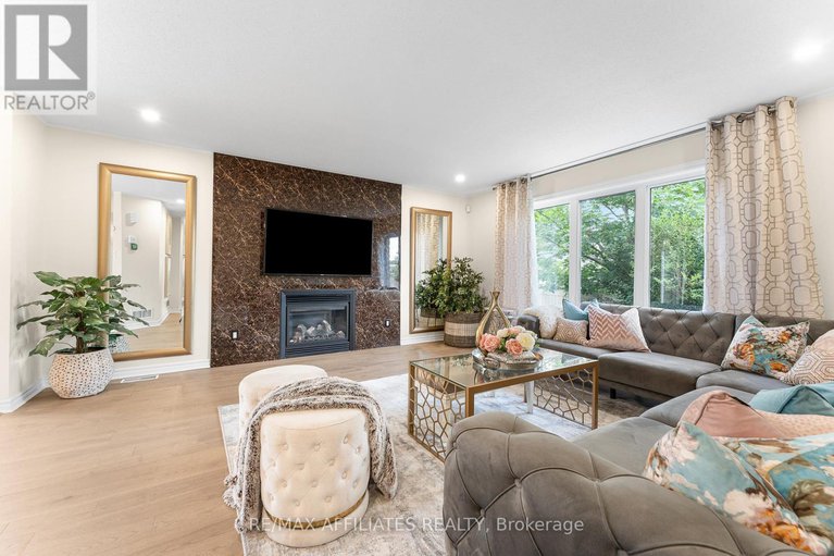 28576782/50-cormack-circle/strandherd/ottawa/ontario/K2J0H8_10