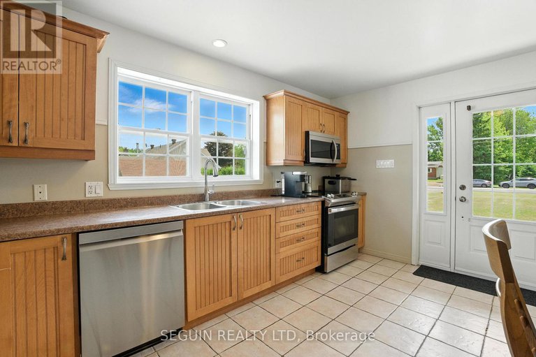 28526584/2785-pattee-road-e/east-hawkesbury-twp/hawkesbury/ontario/K6A0G3_15