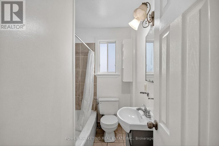 28690324/528-mutual-street/castle-heights/ottawa/ontario/K1K1C6_21
