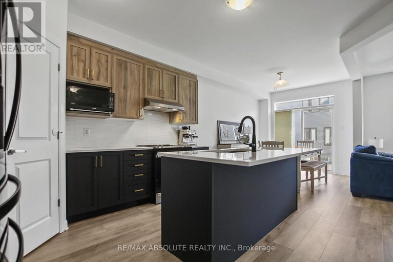 28623552/145-invention-boulevard/morgans-grantsouth-march/ottawa/ontario/K2W0L9_6