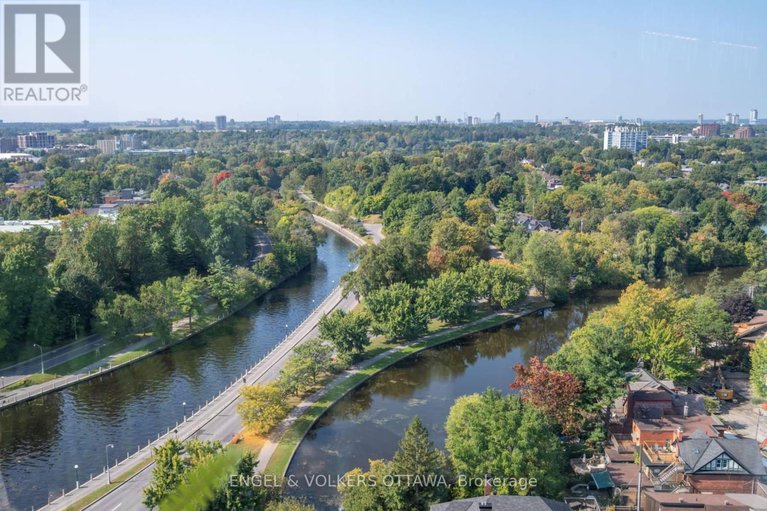 28635313/1801-1035-bank-street/glebe/ottawa/ontario/K1S5K3_31