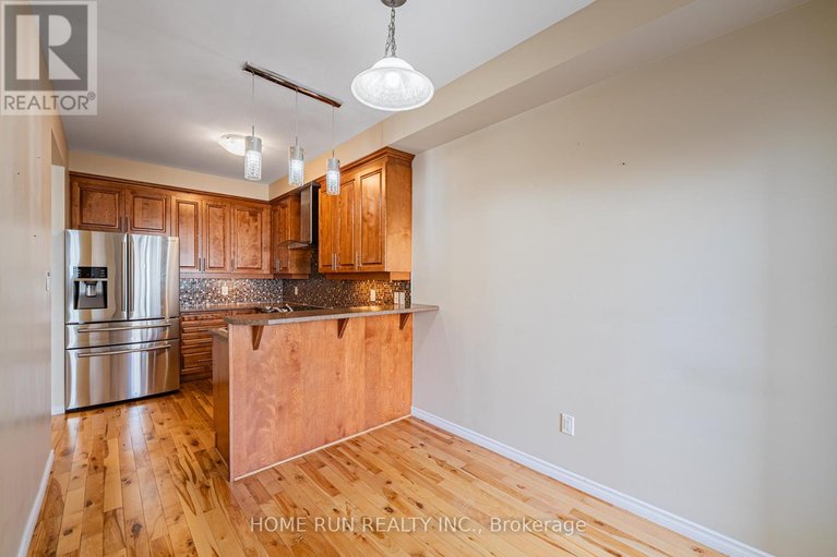 29577345/602-pamplona-private/stonebridge/ottawa/ontario/K2J5T3_11