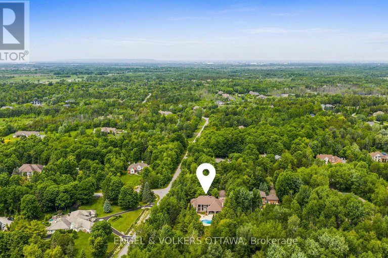 28965812/5800-queenscourt-crescent/manotick-east-to-manotick-station/ottawa/ontario/K4M1K3_44