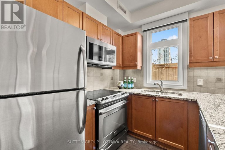 29458300/105-323-winona-avenue/westboro-south/ottawa/ontario/K1Z5H3_8