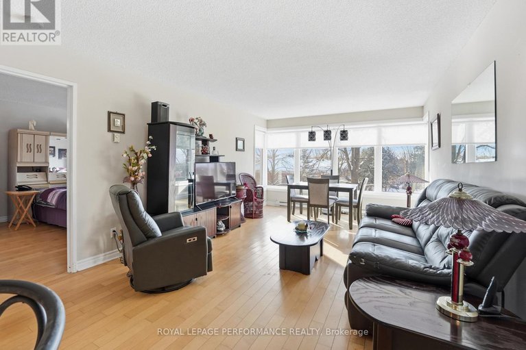 29387660/412-225-alvin-road-n/manor-park/ottawa/ontario/K1L4H6_11