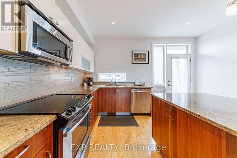 29463573/d-63-young-street/west-centre-town/ottawa/ontario/K1S5T5_16