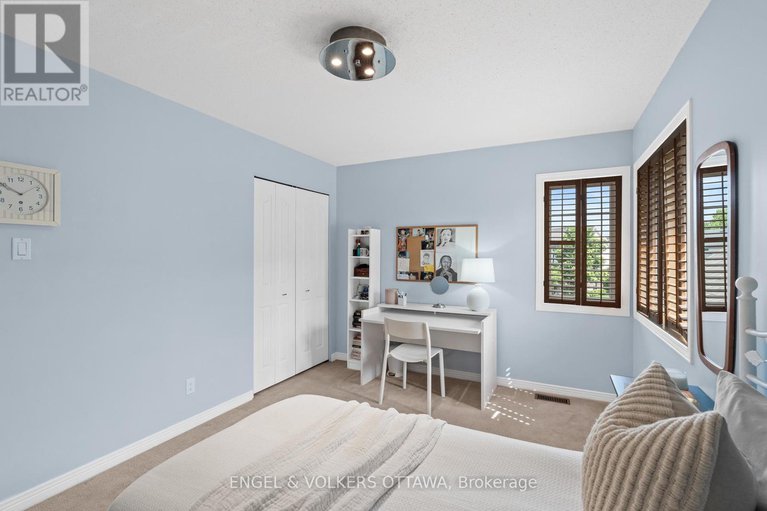 28648158/804-covehead-crescent/riverside-southgloucester-glen/ottawa/ontario/K1V1M3_31