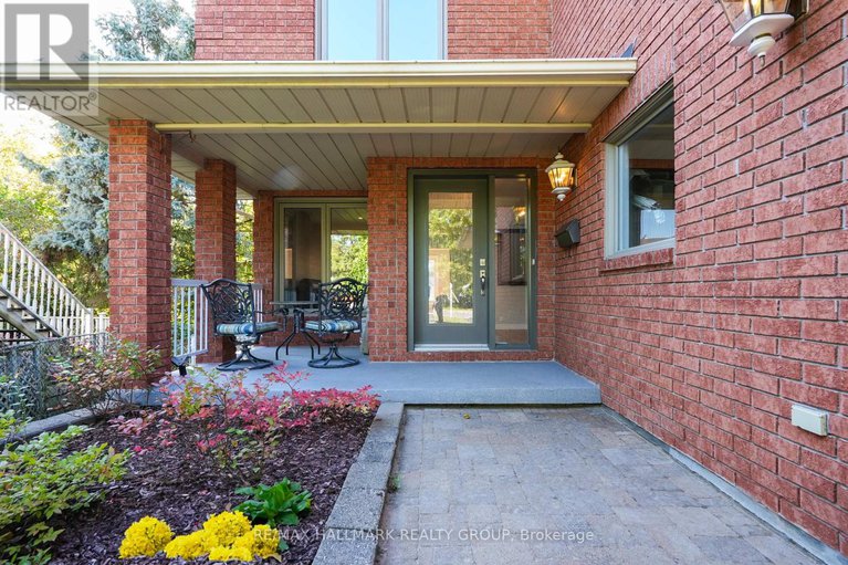 28939841/1354-gaultois-avenue/chateauneuf/ottawa/ontario/K1C3G6_26