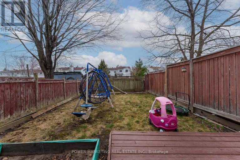 28626249/1508-launay-avenue/fallingbrookpineridge/ottawa/ontario/K4A3S1_24