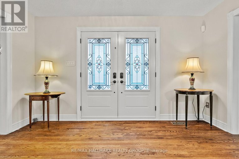 29071250/16-goodfellow-court/fallowfield/ottawa/ontario/K2R1C8_2